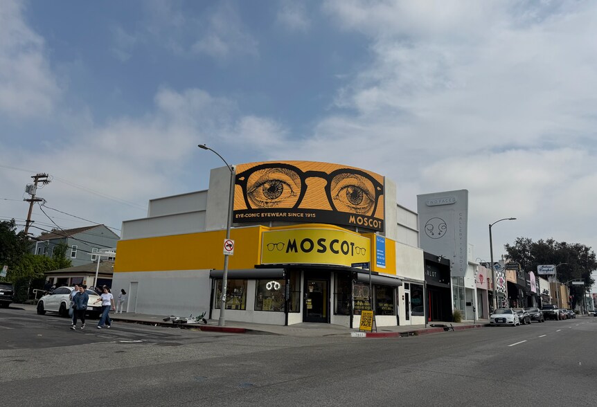 Primary Photo Of 7975-7977 Melrose Ave, Los Angeles Storefront For Lease