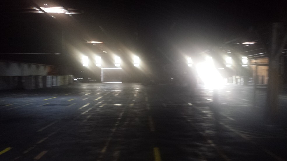 201 N 19th St, Corpus Christi, TX 78408 Warehouse For Sale