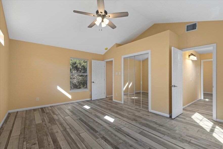 More Photos Of 3434 FM 2673, Canyon Lake Freestanding For Sale