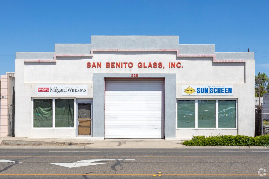 More Photos Of 245 W 16th St, Merced Land For Lease