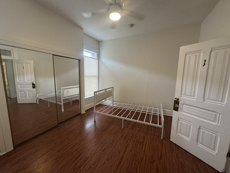 More Photos Of 2361 Scarff St., Los Angeles Multifamily For Sale