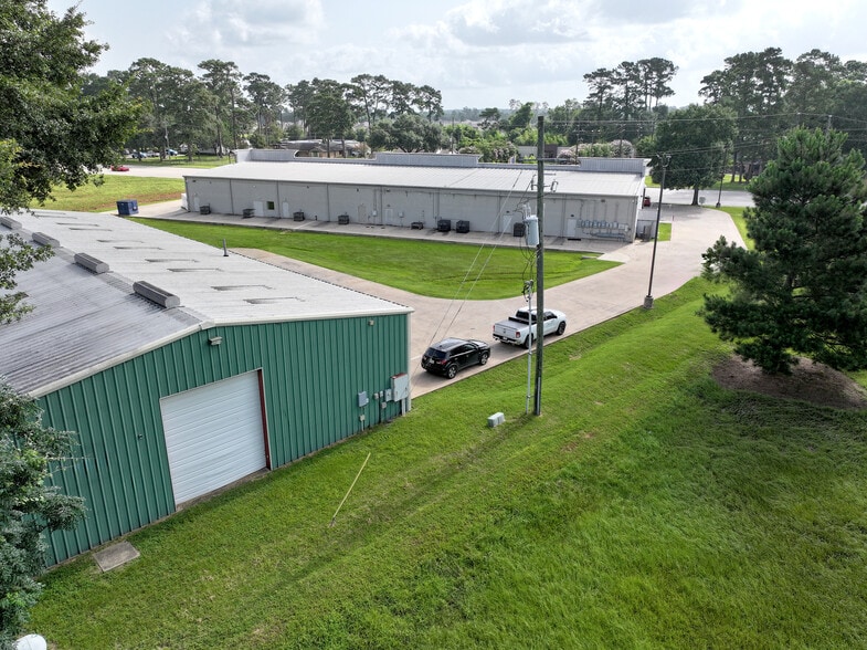 More Photos Of 25245 FM 2978 Rd, Tomball Warehouse For Lease