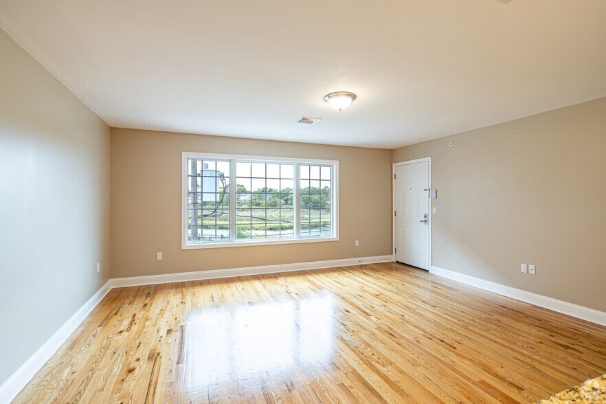 More Photos Of 45 Beers St, Keyport Apartments For Sale