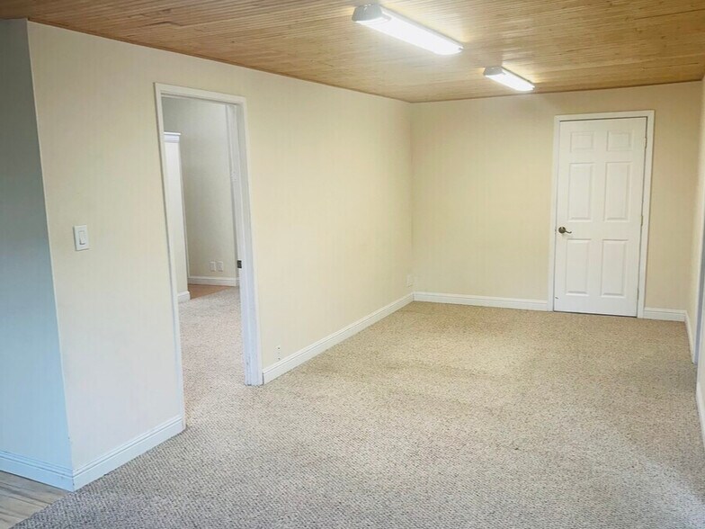 More Photos Of 1248 Laurel Ln, San Luis Obispo Office Residential For Sale