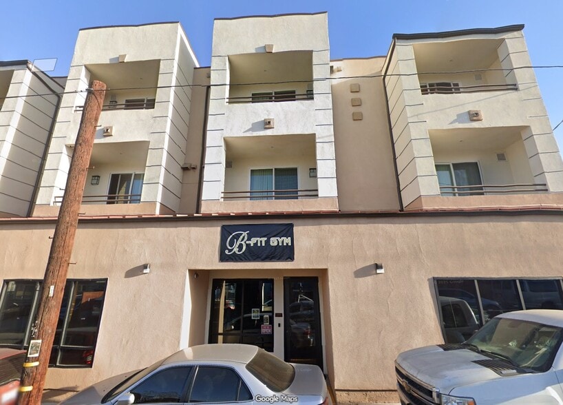 Primary Photo Of 2938 Allesandro St, Los Angeles Apartments For Lease