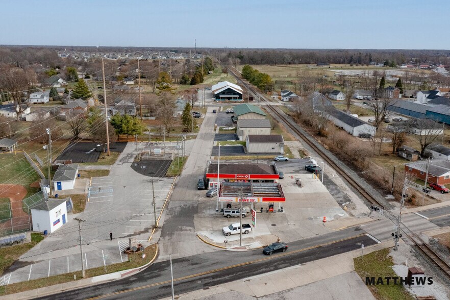 More Photos Of 301 N Meridian St, Pittsboro Convenience Store For Sale