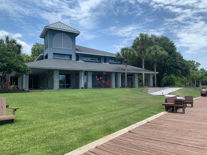 More Photos Of 1 Yacht Club Dr, Palm Coast Restaurant For Sale