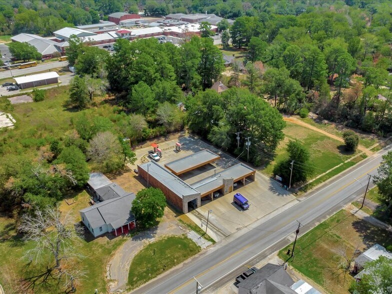 More Photos Of 611 Tenaha St, Center Carwash For Sale