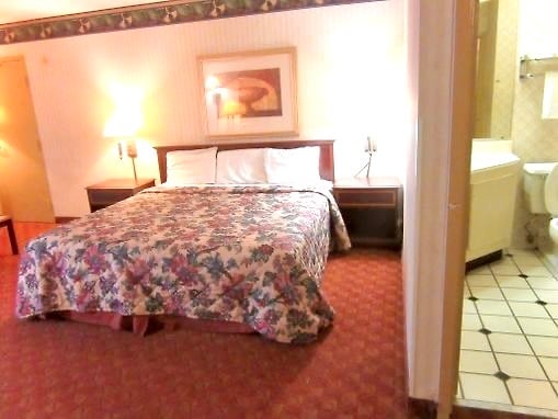 More Photos Of 2490 Mount Moriah Rd, Memphis Hotel For Sale