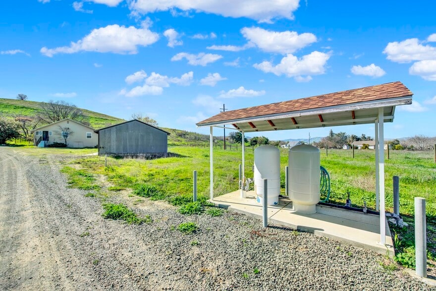 More Photos Of 8560 Holmes Ln, Winters Specialty For Sale