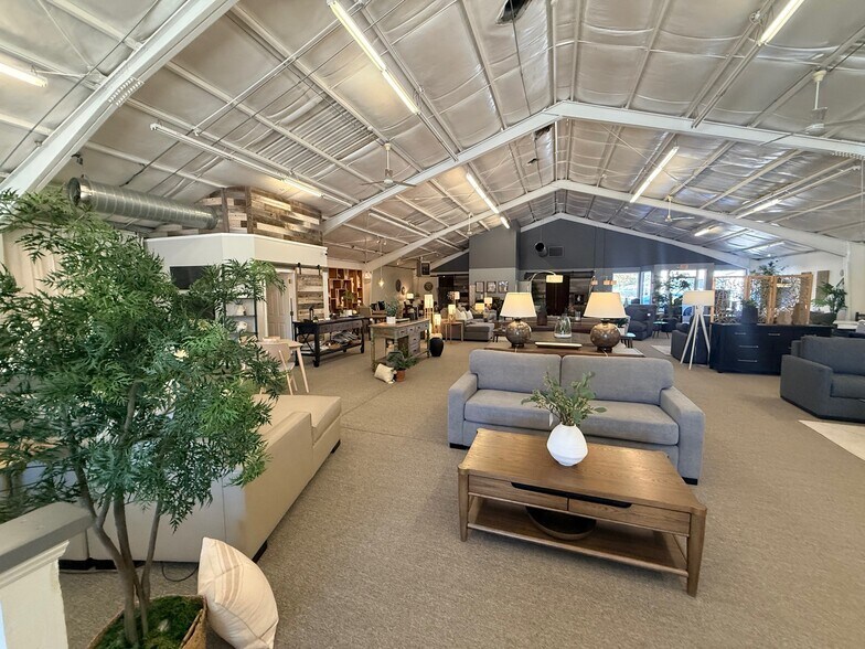 More Photos Of 140 South St, San Luis Obispo Freestanding For Sale