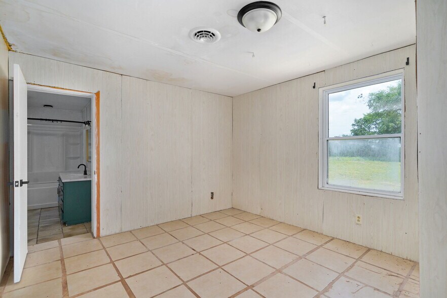 More Photos Of 30017 Jeffries Rd, Richland Land For Sale