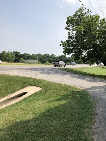 More Photos Of 1128 US 377, Pilot Point Land For Sale