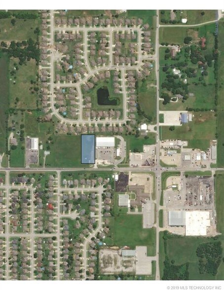 Primary Photo Of 11695 N Garnett Rd, Collinsville Land For Sale