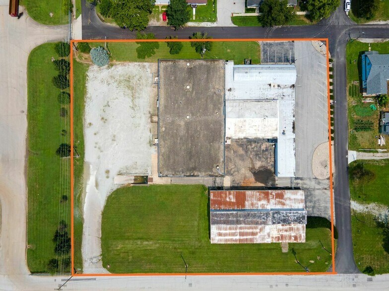 More Photos Of 1301 S 6th St, Noblesville Manufacturing For Sale