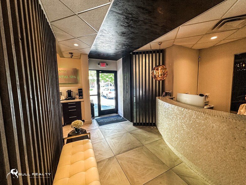 More Photos Of 664 N Highland Ave NE, Atlanta Freestanding For Sale