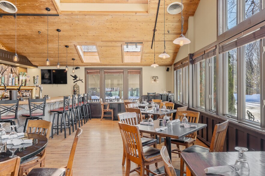More Photos Of 1844 Depot St, Manchester Center Restaurant For Sale