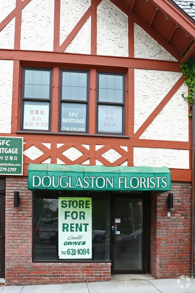 More Photos Of 44-29-44-41 Douglaston Pky, Little Neck Storefront Retail Office For Lease