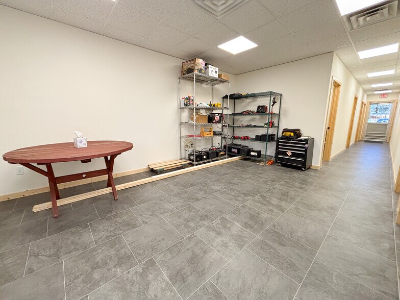 More Photos Of 31 Main Ave N, New York Mills Auto Dealership For Sale