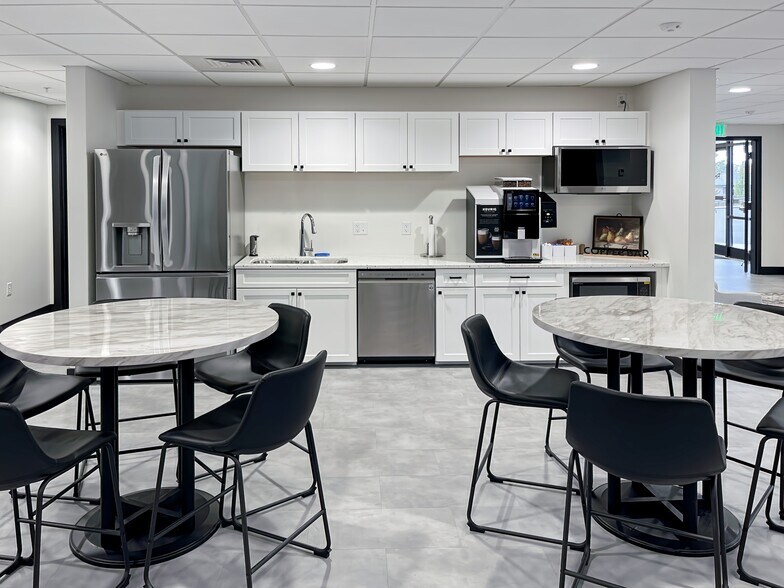 More Photos Of 3293 Harrison Blvd, Ogden Coworking Space