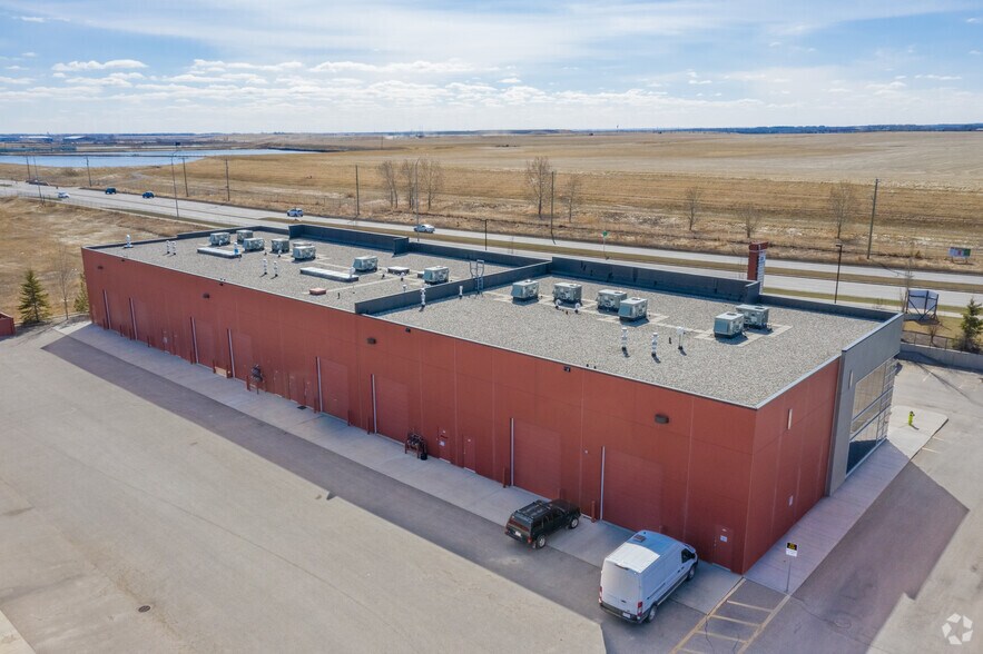 More Photos Of 4615 112th Ave SE, Calgary Warehouse For Lease