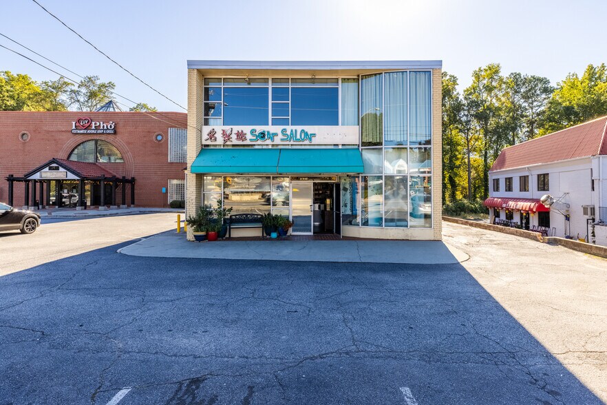 Primary Photo Of 5145 Buford Hwy NE, Doraville Freestanding For Lease
