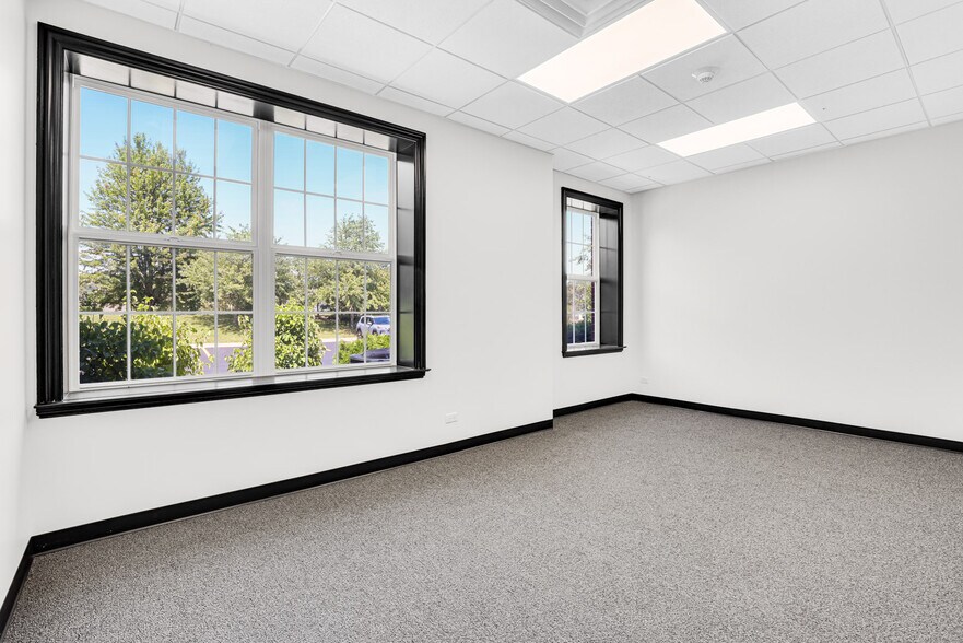 More Photos Of 11504 W 183rd St, Orland Park Medical For Sale