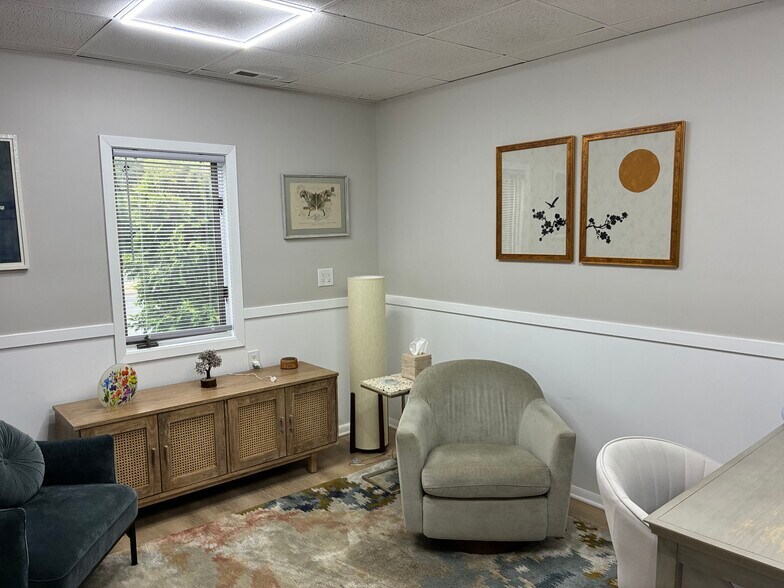More Photos Of 812 Poole Ave, Hazlet Medical For Sale