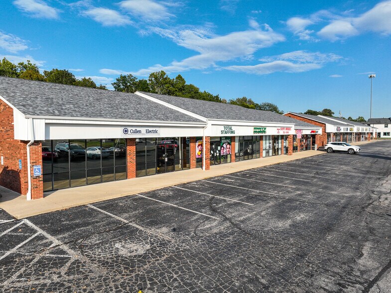 More Photos Of 8245-8335 S US Highway 31, Indianapolis Storefront For Sale