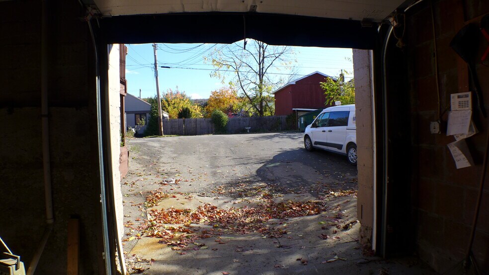 More Photos Of 1610 7th Ave, Beaver Falls Storefront For Sale