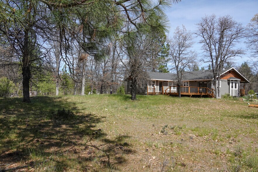 More Photos Of 2003 Kidder Creek Rd, Greenview Land For Sale