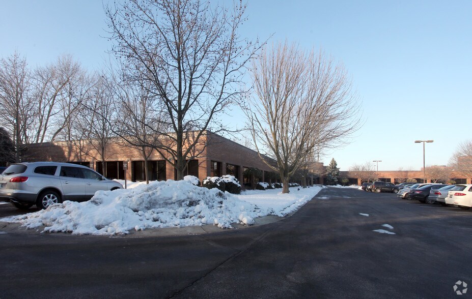 More Photos Of 11405 N Pennsylvania St, Carmel Office For Lease