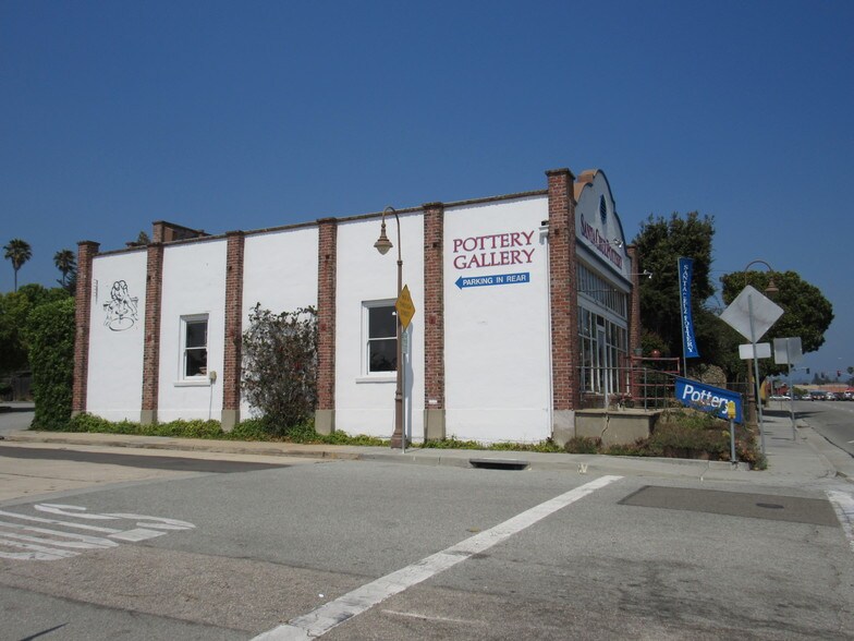 More Photos Of 1642 Mission St, Santa Cruz Freestanding For Lease