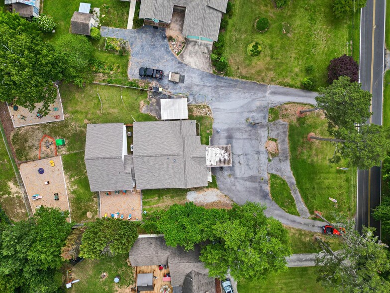 More Photos Of 824 Temple Rd, Bremen Daycare Center For Sale