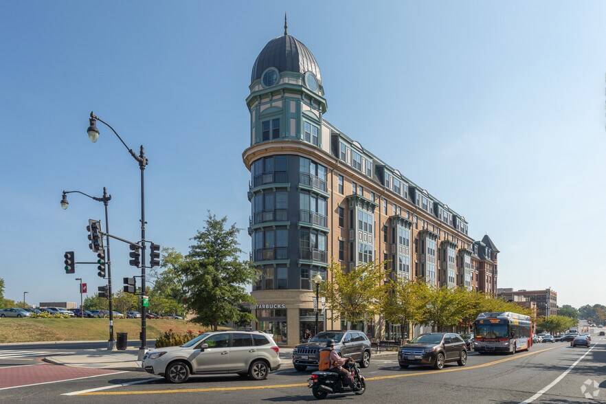 More Photos Of 625 Monroe St NE, Washington Apartments For Lease