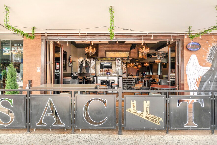 More Photos Of 1000 K St, Sacramento Restaurant For Lease