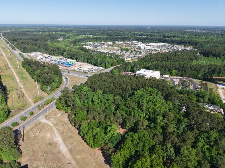 More Photos Of 280 Old Bridge Dr, Bluffton General Retail For Lease