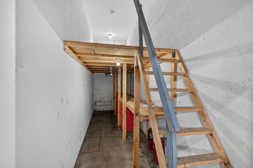 More Photos Of 4029 NW 25th St, Miami Warehouse For Lease