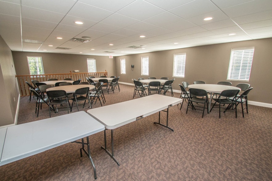 More Photos Of 22100 Mastick Rd, Fairview Park Office For Sale