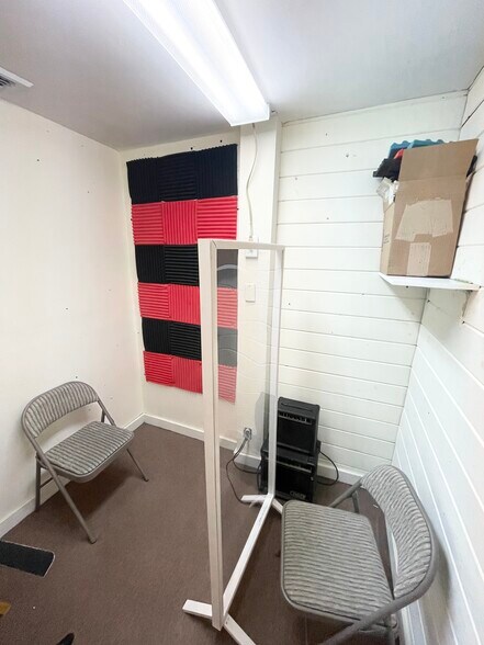 More Photos Of 377 Main St, Center Moriches Storefront Retail Office For Sale