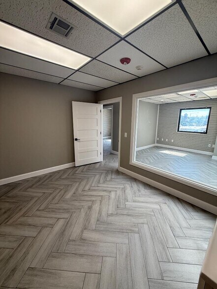 More Photos Of 210 N Flood Ave, Norman Office For Lease