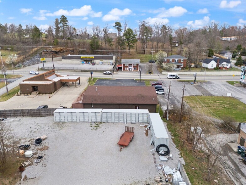 More Photos Of 725 S Main St, London Medical For Sale