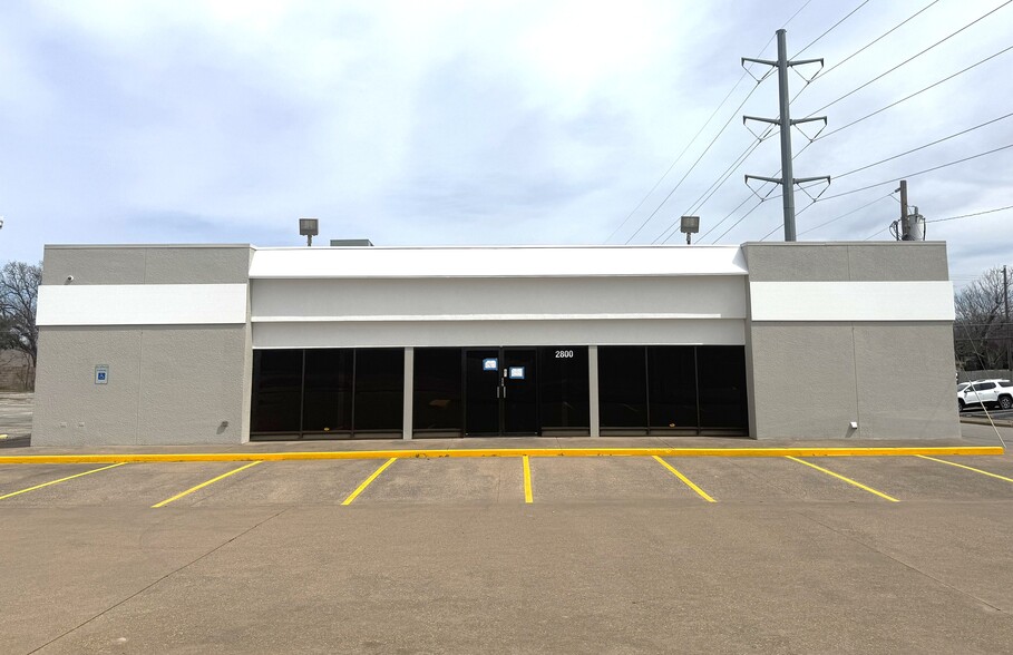 More Photos Of 2800 Brown Trl, Bedford Medical For Sale