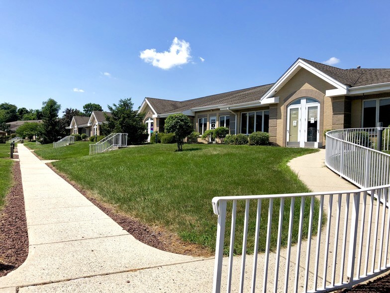 More Photos Of 1255 Whitehorse Mercerville Rd, Hamilton Unknown For Lease