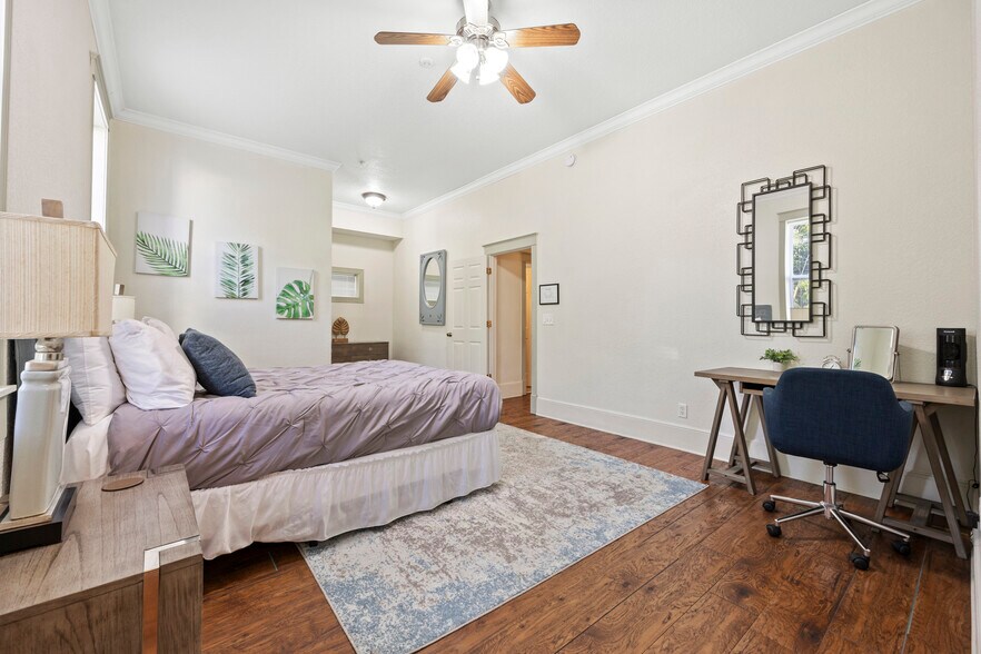 More Photos Of 92 Washington St, Saint Augustine Specialty For Sale