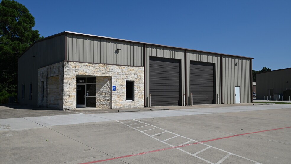 More Photos Of 17771 Grant Rd, Cypress Unknown For Lease