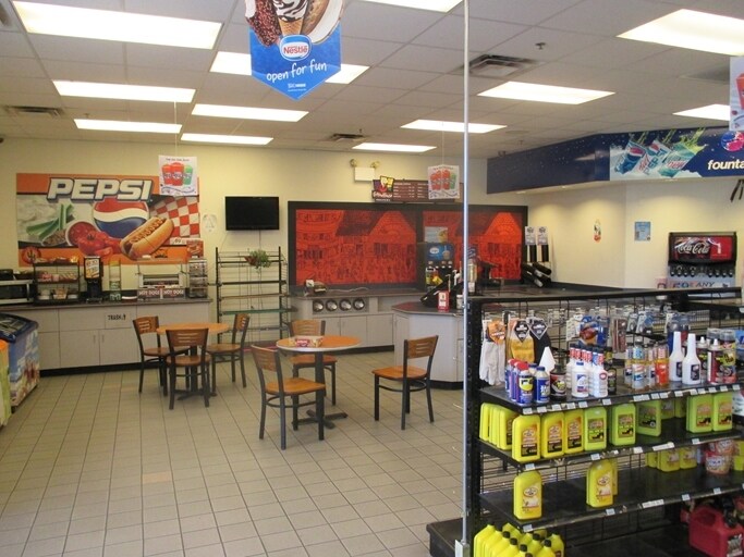 More Photos Of 805 N McQueen Rd, Gilbert Service Station For Lease