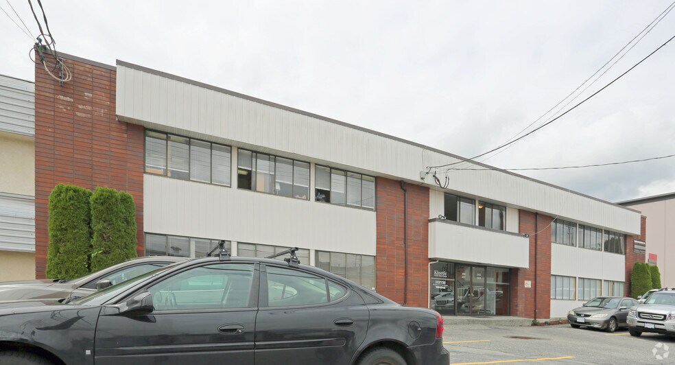 More Photos Of 357-365 Lynn Ave, North Vancouver Flex For Lease