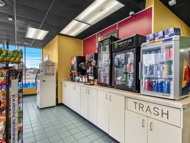 More Photos Of 11931 W Janesville Rd, Hales Corners Service Station For Sale