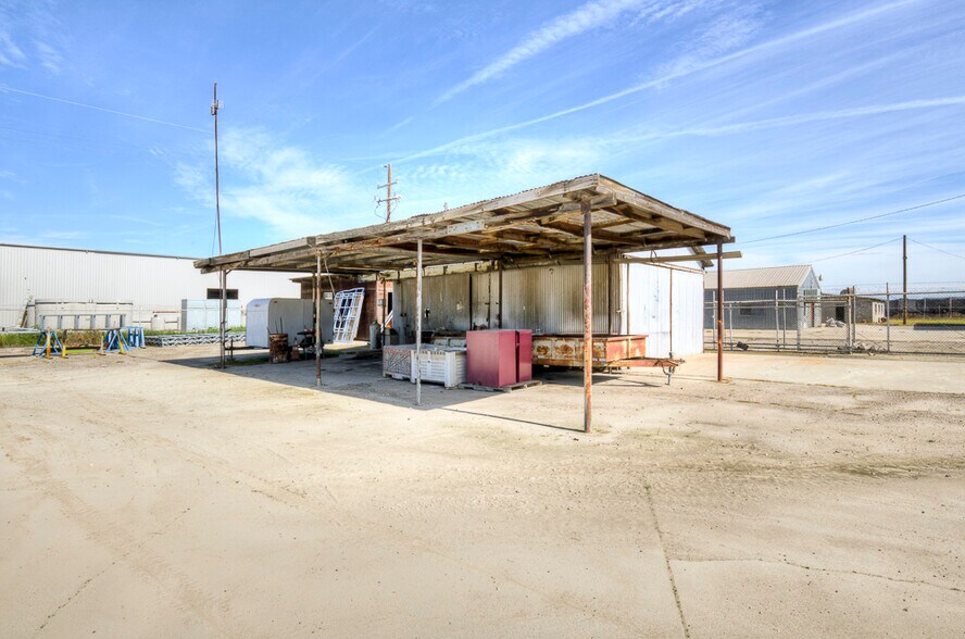 More Photos Of 39400 Clarkson Dr, Kingsburg Warehouse For Sale